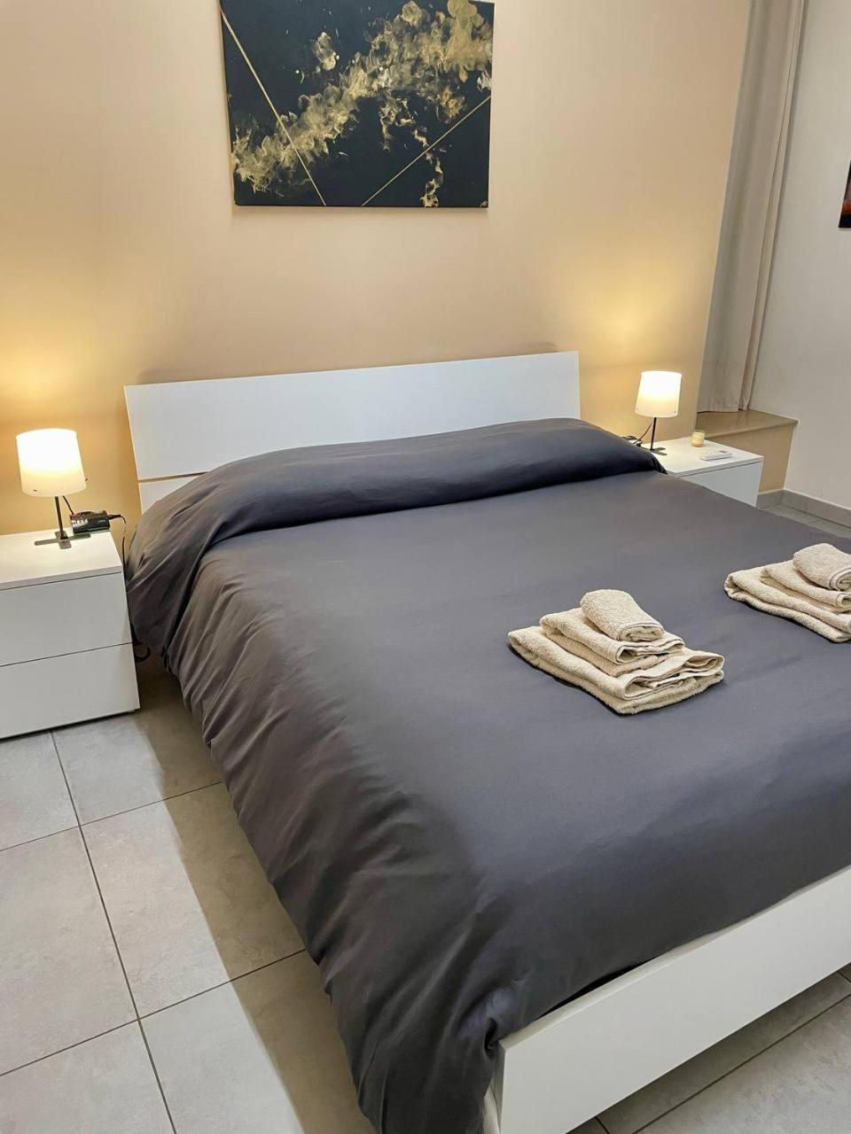 Il Nido Di Sarah Apartment Modica Bagian luar foto